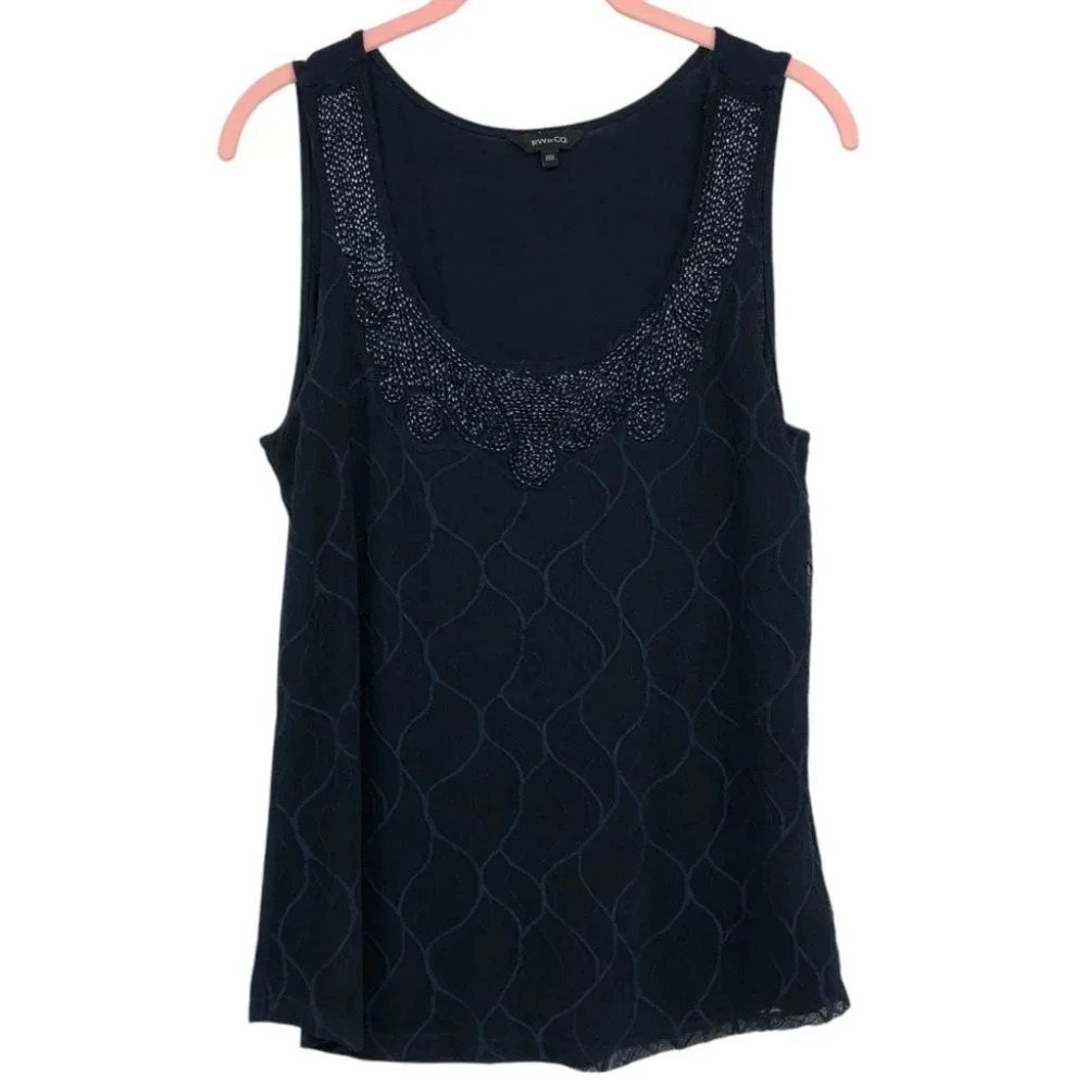 RW&Co Navy Sleeveless Beaded Mesh Detail Tank Top size M